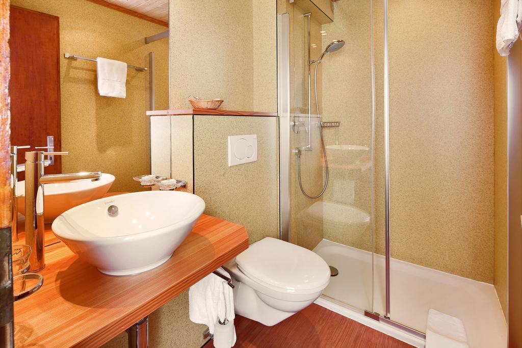 Hotel Aux Mille Etoiles Salvan Dış mekan fotoğraf