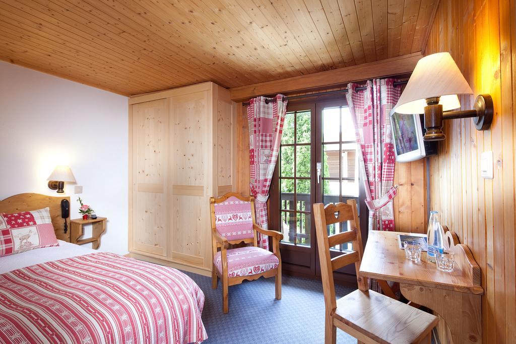 Hotel Aux Mille Etoiles Salvan Dış mekan fotoğraf