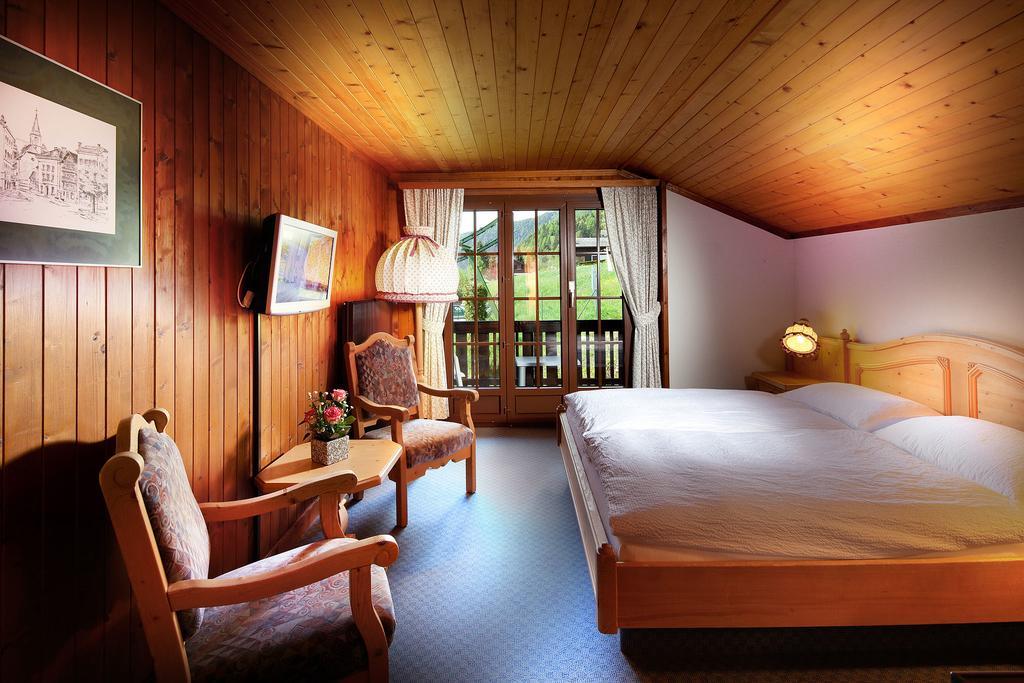 Hotel Aux Mille Etoiles Salvan Dış mekan fotoğraf