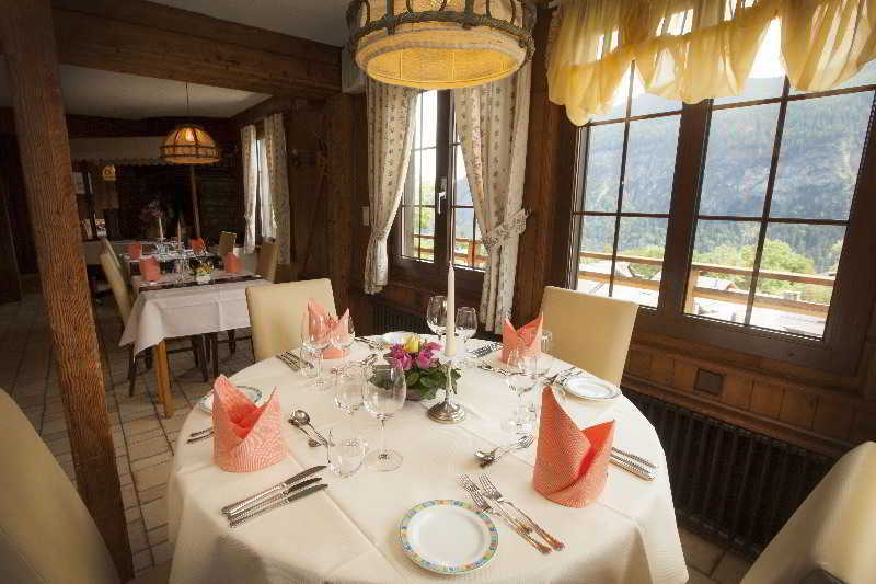 Hotel Aux Mille Etoiles Salvan Dış mekan fotoğraf